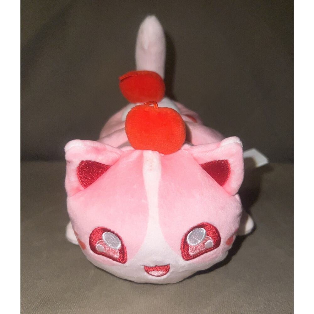 Aphmau Meemeows 2022 Mystery Plush Cat Pink Red Cherry Cupcake 6"